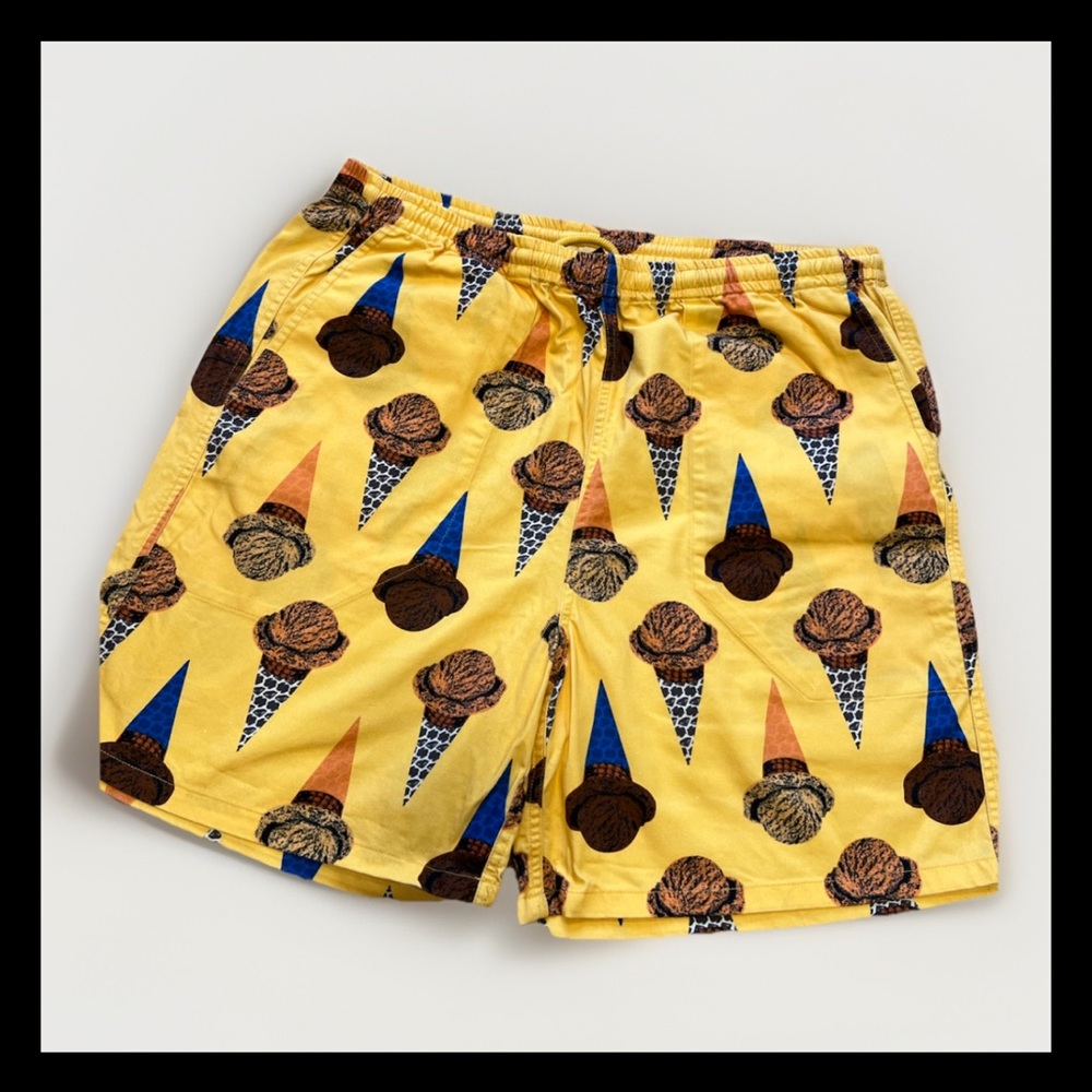 ICECREAM Brand Mens Ice Cream Cones Logo Shorts Sz. L Yellow Multicolor